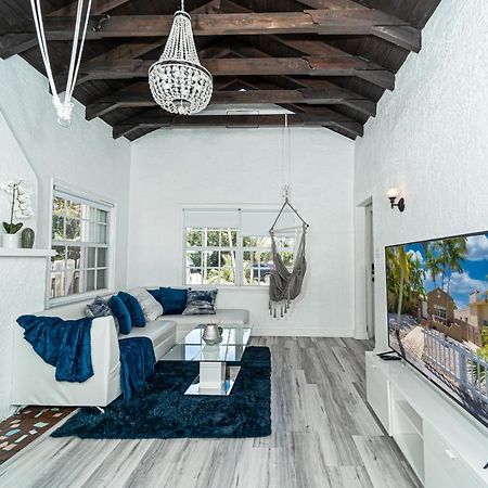 Bike To Beach-Spacious With Patio Bbq & Game Room ハランデール・ビーチ エクステリア 写真