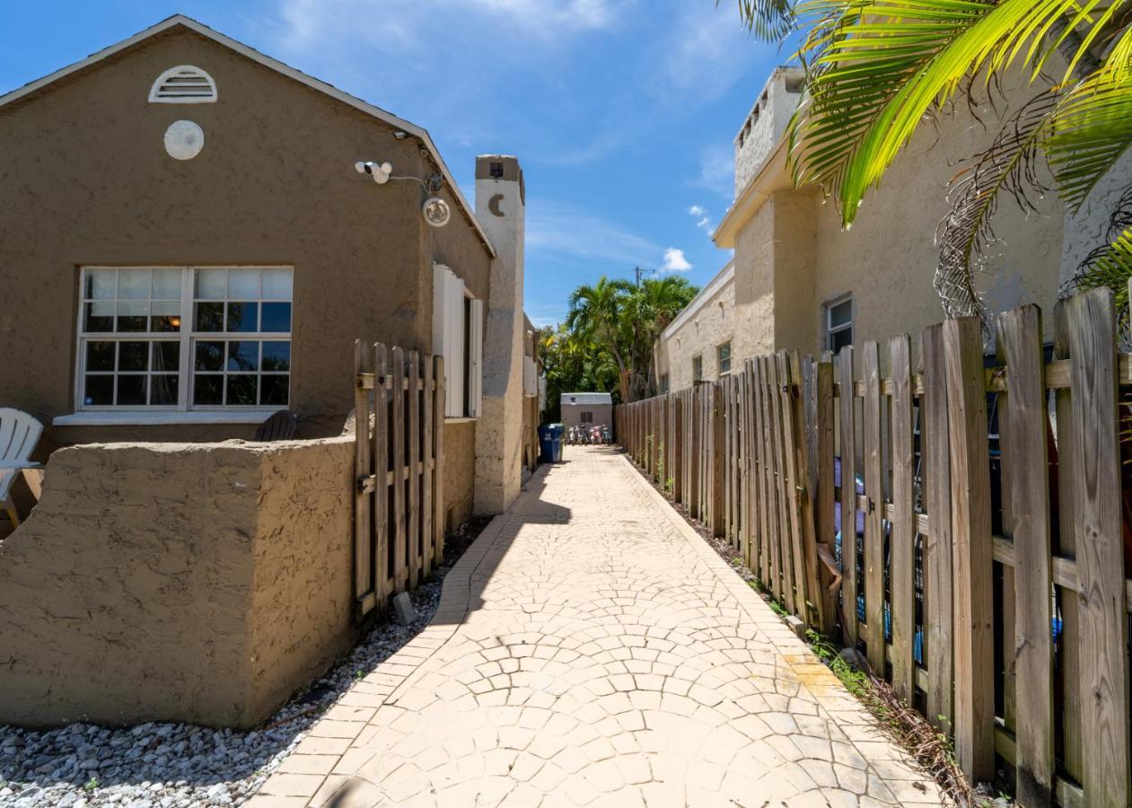 Bike To Beach-Spacious With Patio Bbq & Game Room ハランデール・ビーチ エクステリア 写真
